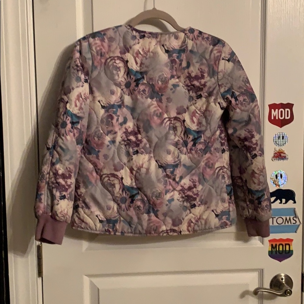 Jacket - Picture 3 of 3